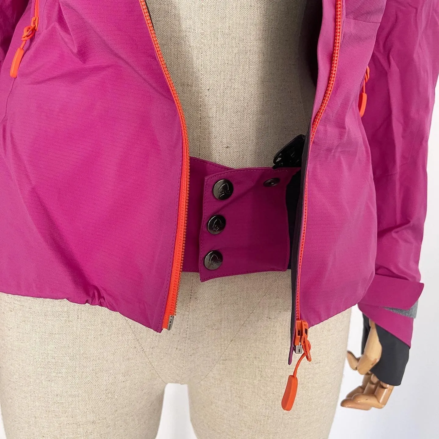 NORRONA GORE-TEX Jacket